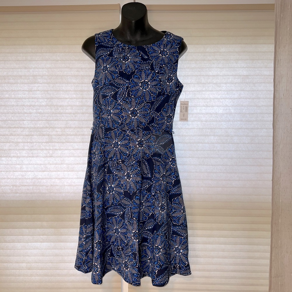 Floral Dressbarn dress size 6 NWT